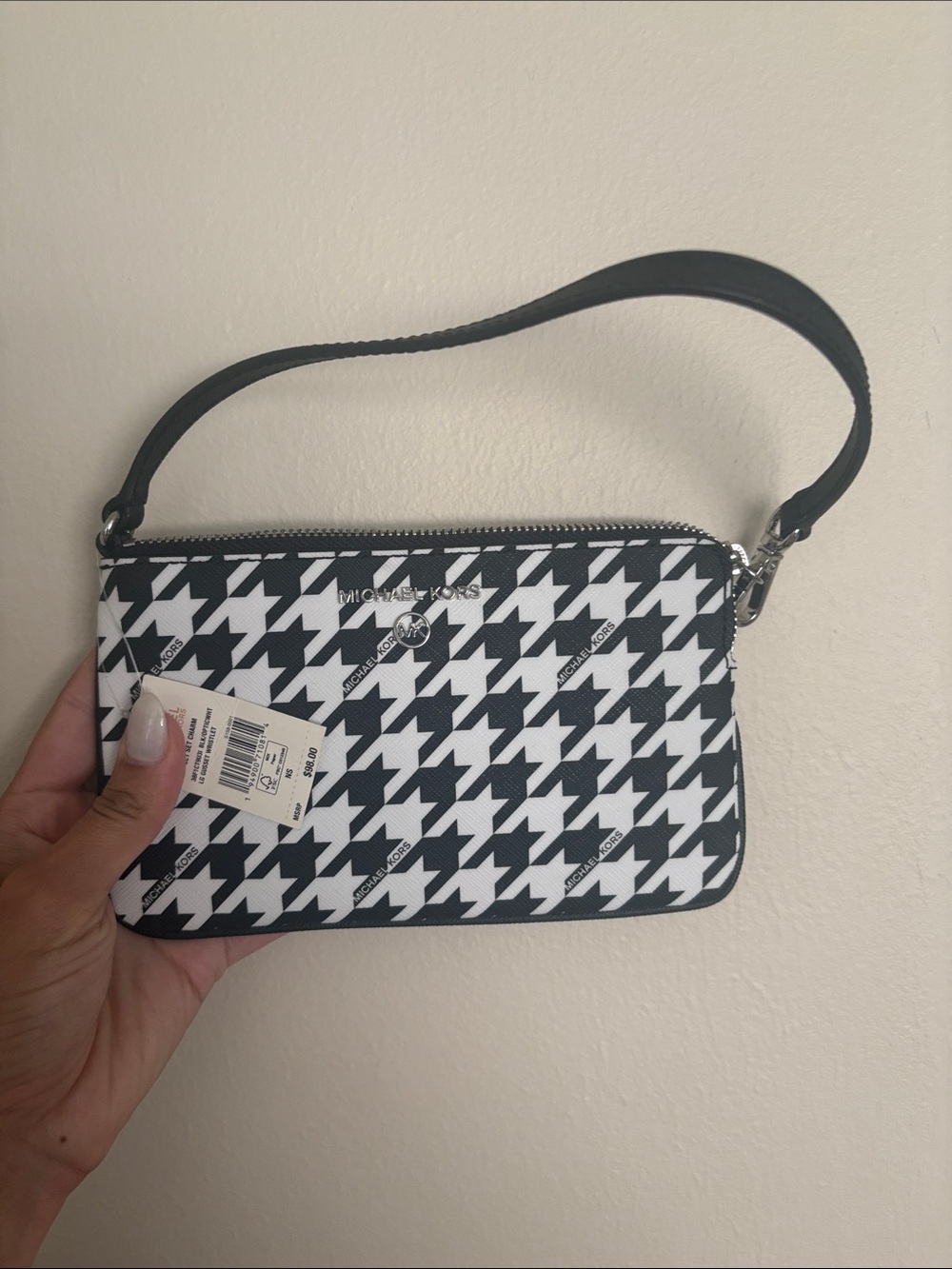 Michael Kors Black & White Houndstooth Wristlet Clutch